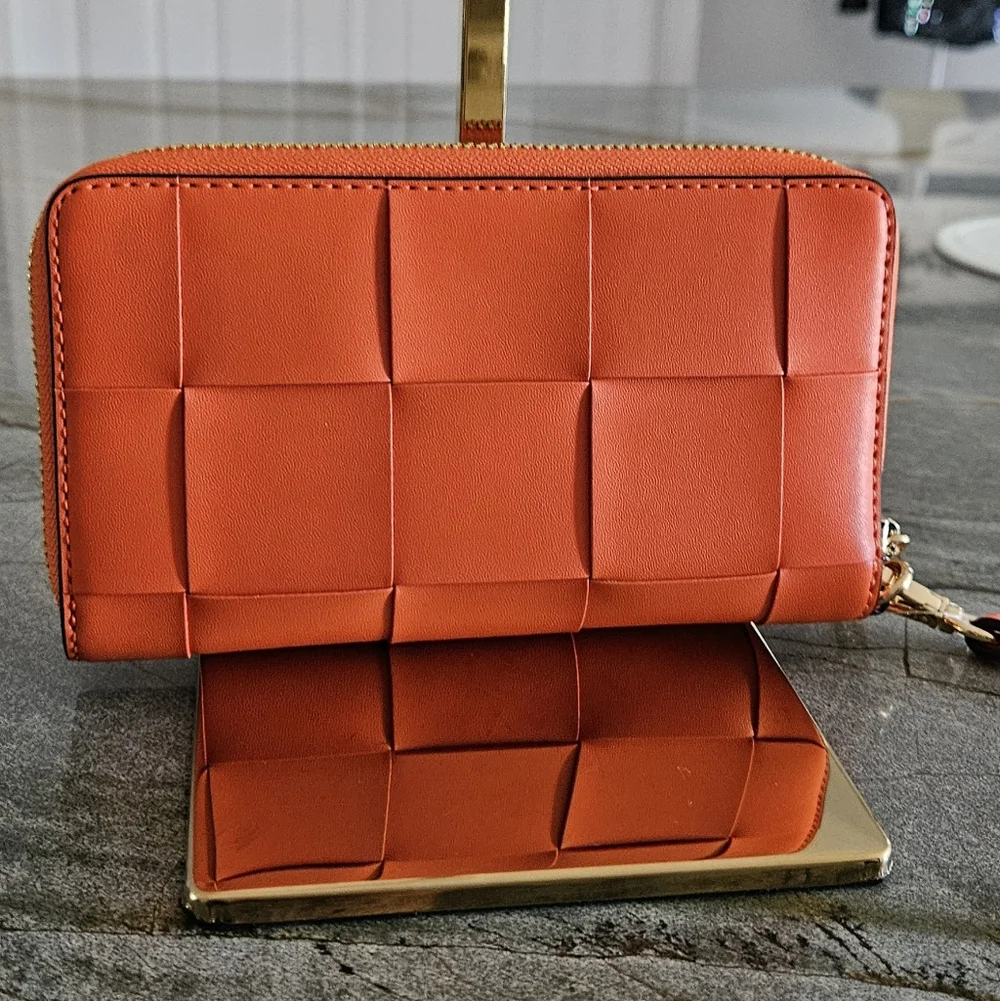 NWT Michael Kors Woven Leather Zip-Around Wristlet Wallet | Orange